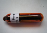4. Kísérlet – Kálium-jodid és kálium-bromid azonosítása klórgázzal